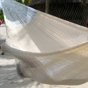 Naturweiß, flexible mexikanische Netzhängematte 