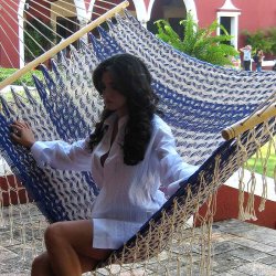 Livia Brito H&auml;ngematte